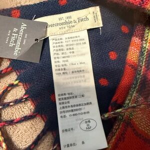 Abercrombie & Fitch Polka Dot and Plaid Reversable Scarf NWT